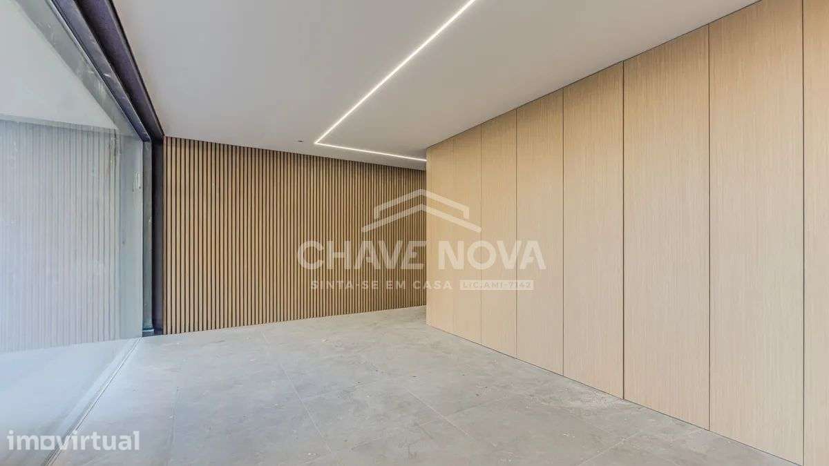 Apartamento T3 Novo c/ Lugar de Garagem Duplo na Madalena - Grande imagem: 2/29