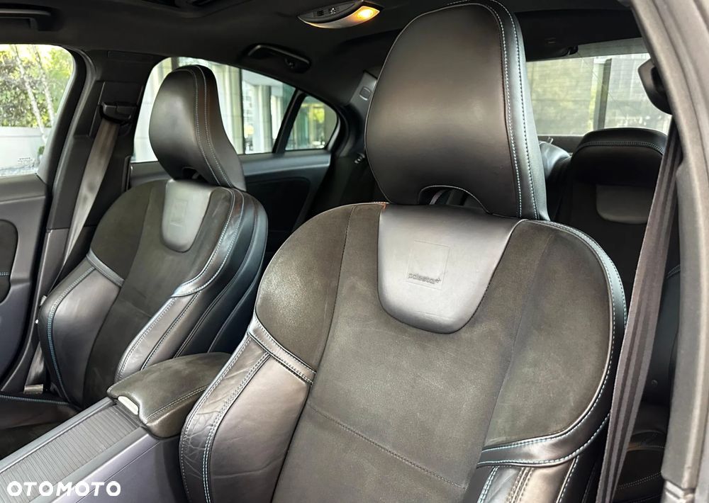 Volvo S60 - 18