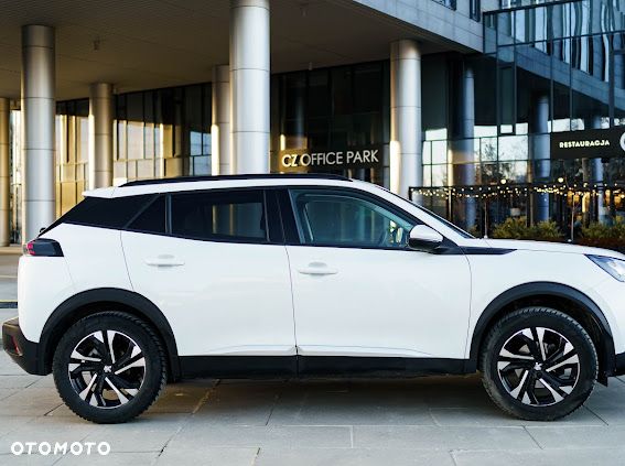 Peugeot 2008 1.2 PureTech Allure Pack S&S EAT8 - 9