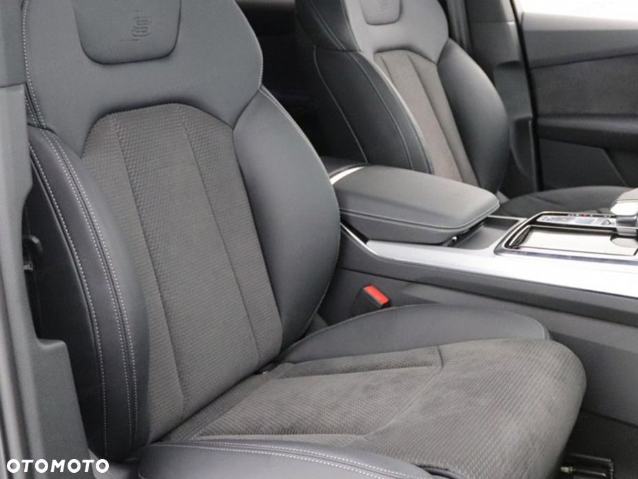 Audi Q7 - 4