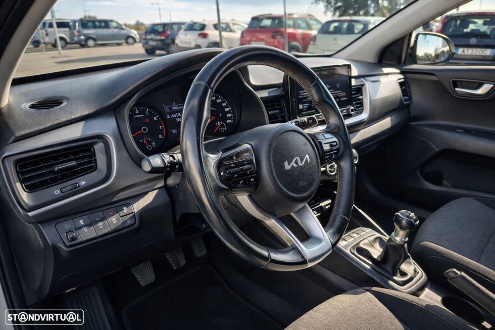 Kia Stonic 1.2 Dynamic - 13