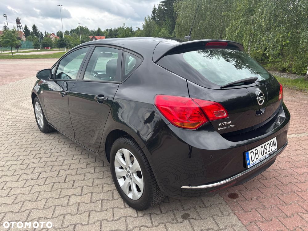 Opel Astra 1.4 Turbo Active - 11