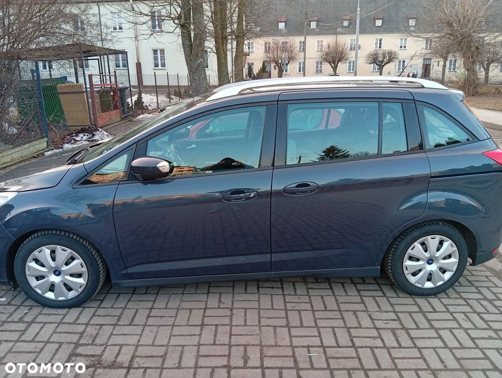 Ford Grand C-MAX - 4