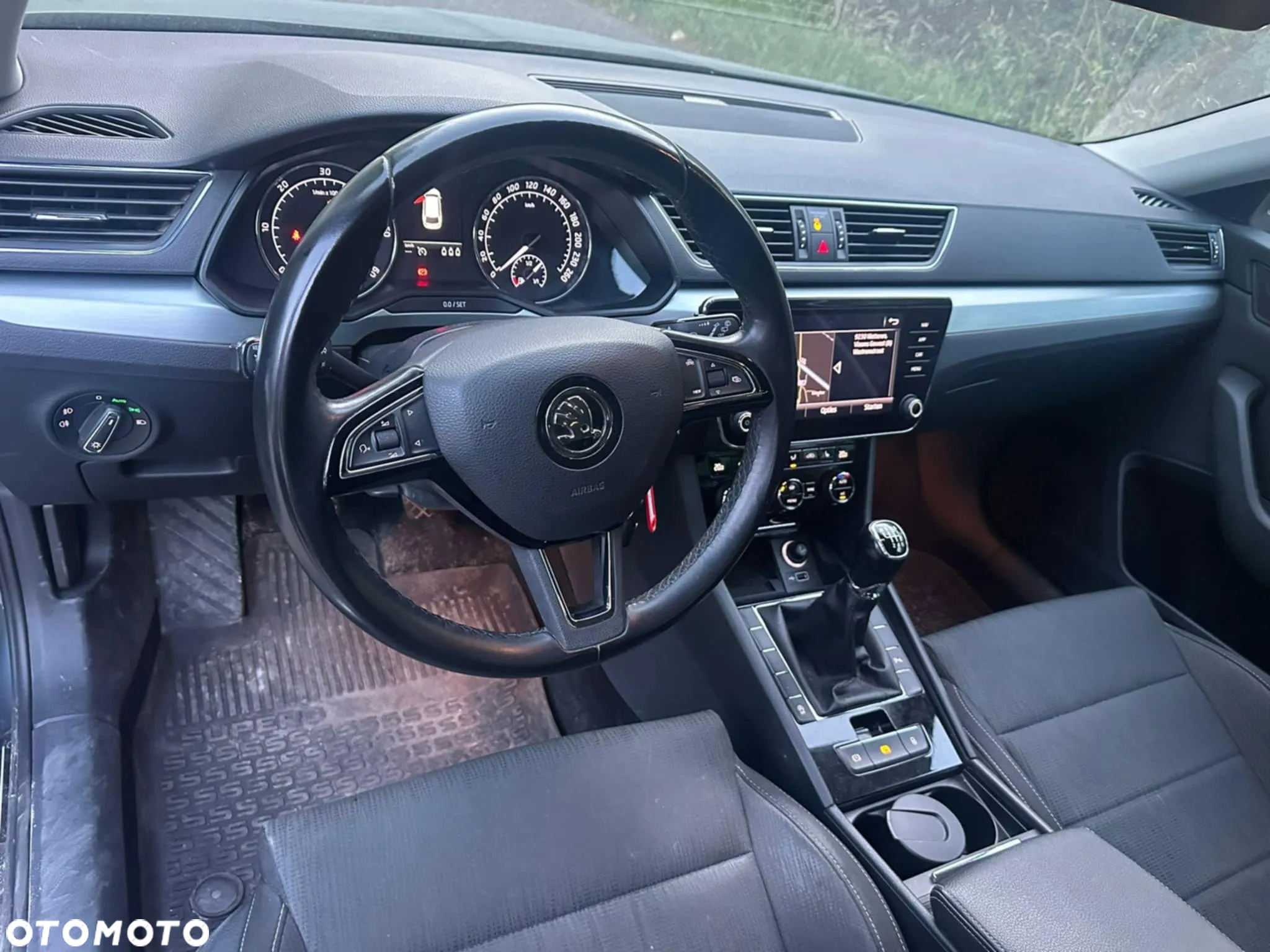 Skoda Superb - 16