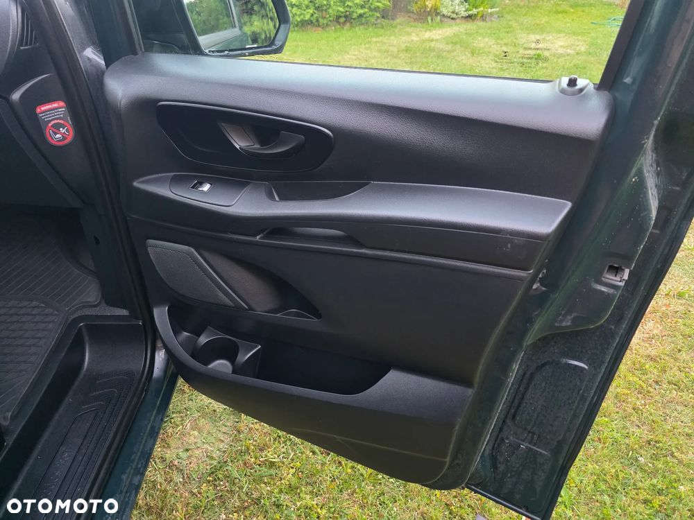 Mercedes-Benz Vito - 20