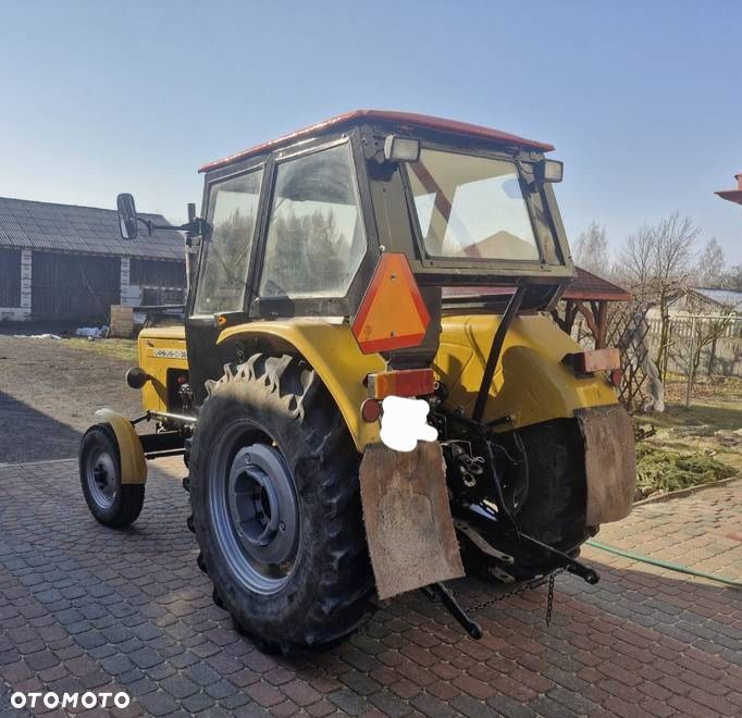 Ursus C-360 - 3