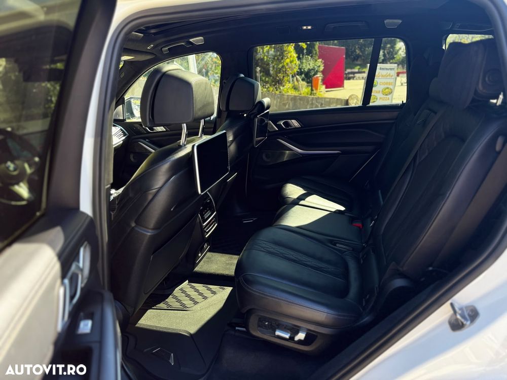 BMW X7 xDrive40i - 8