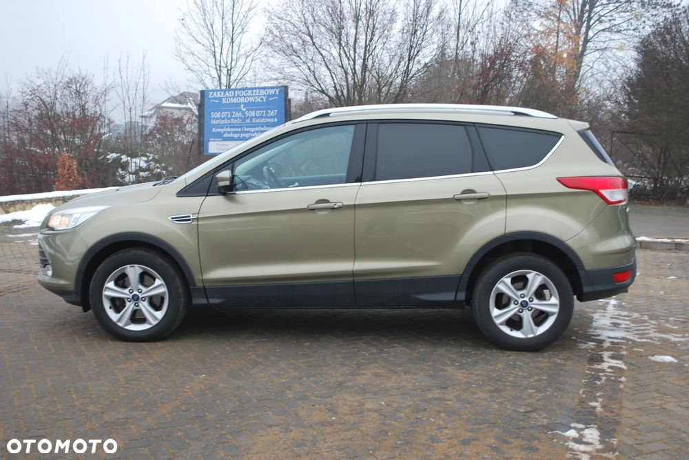 Ford Kuga 2.0 TDCi 2x4 Titanium - 11