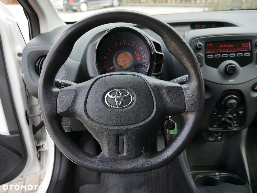 Toyota Aygo - 13