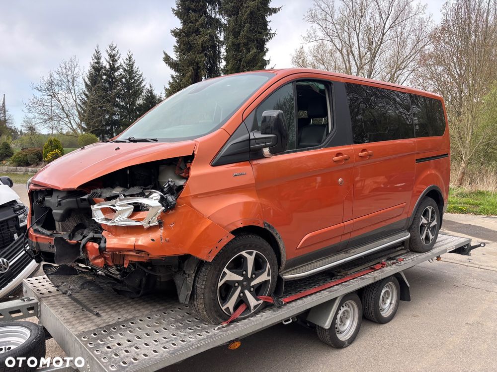 Ford Tourneo Custom 2.0 EcoBlue L2 Active SelectShift - 2
