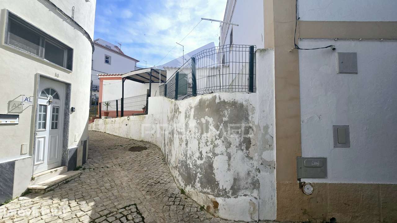 Moradia Tradicional T2 no Coração de Ferragudo - Grande imagem: 4/35