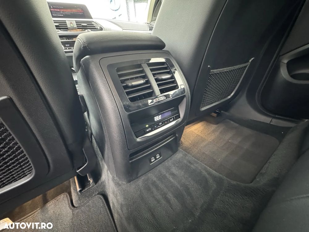 BMW X4 xDrive20d - 16