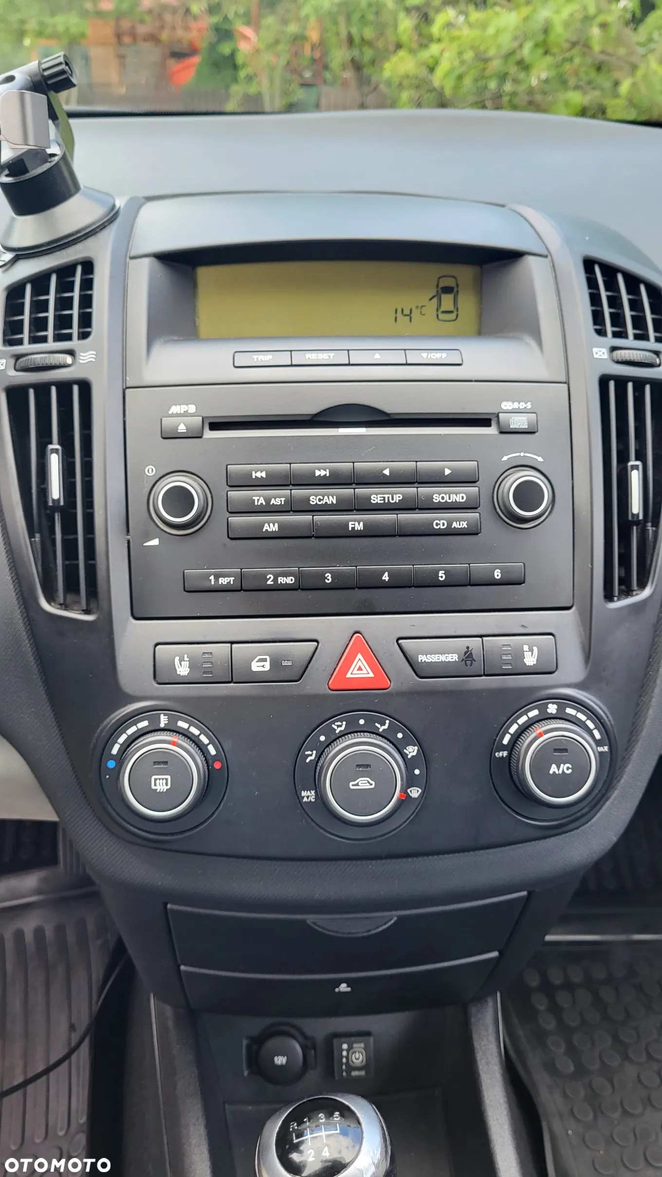 Kia Ceed - 25