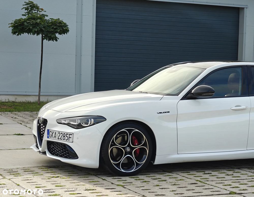 Alfa Romeo Giulia 2.0 Turbo 16V AT8 Veloce Ti - 19