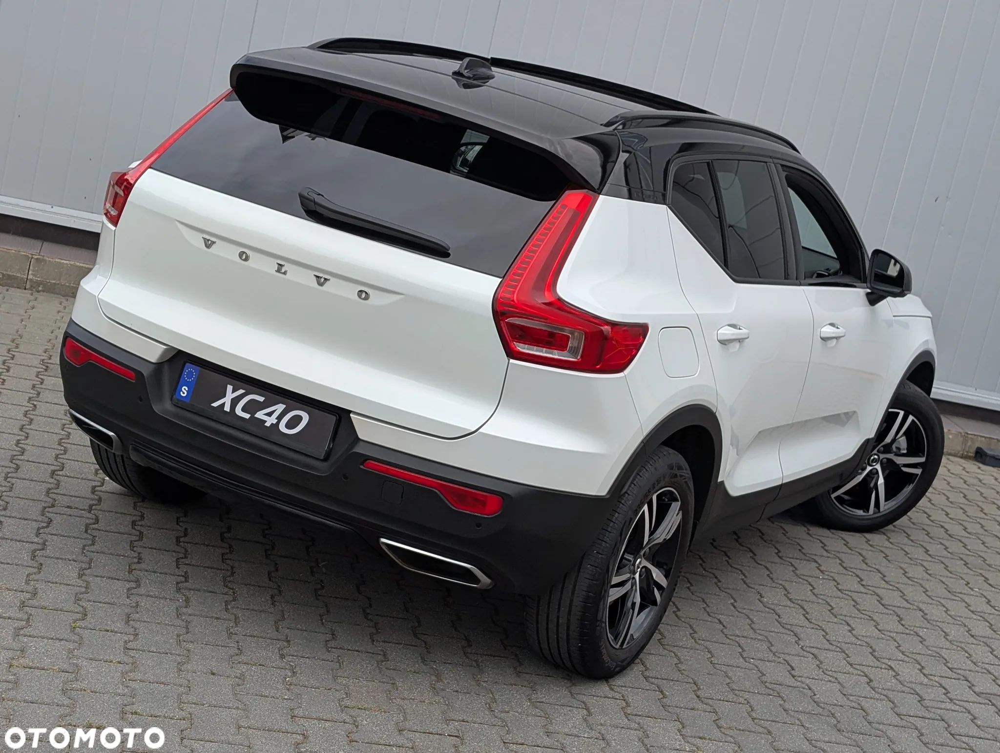 Volvo XC 40 T5 AWD R-Design - 12