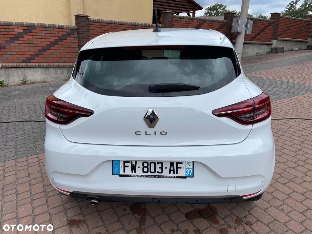 Renault Clio - 5