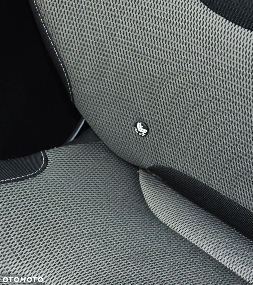 Renault Captur - 28