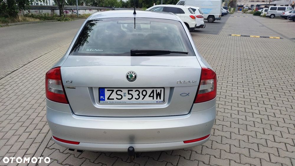 Skoda Octavia 2012 photo 5