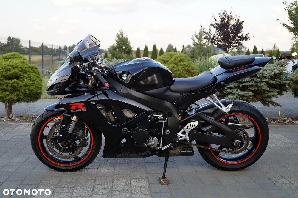 Suzuki GSX-R - 7