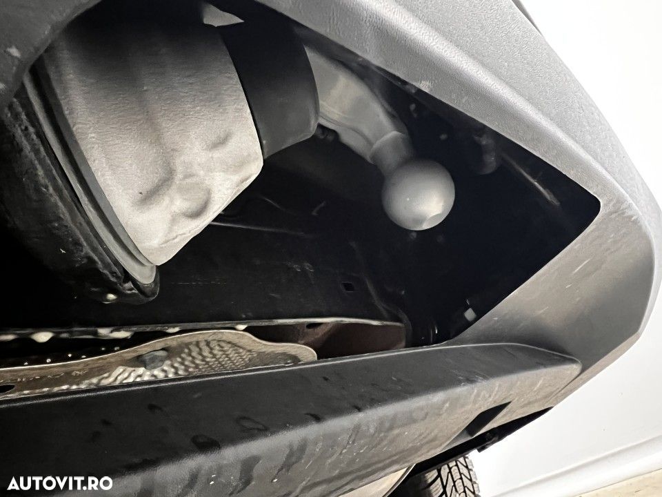 Volkswagen Tiguan - 37