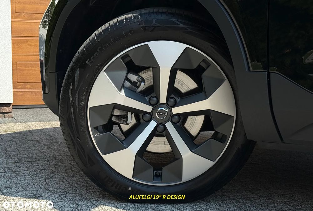Volvo XC 40 B4 B AWD DKG Plus Dark - 35