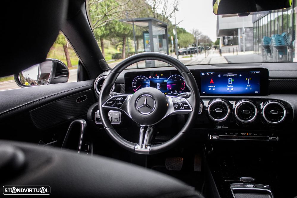 Mercedes-Benz CLA 180 d Shooting Brake Progressive Aut. - 31