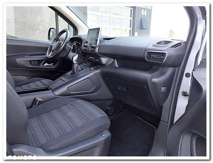 Opel Combo 1.5 D 75kW GS - 23