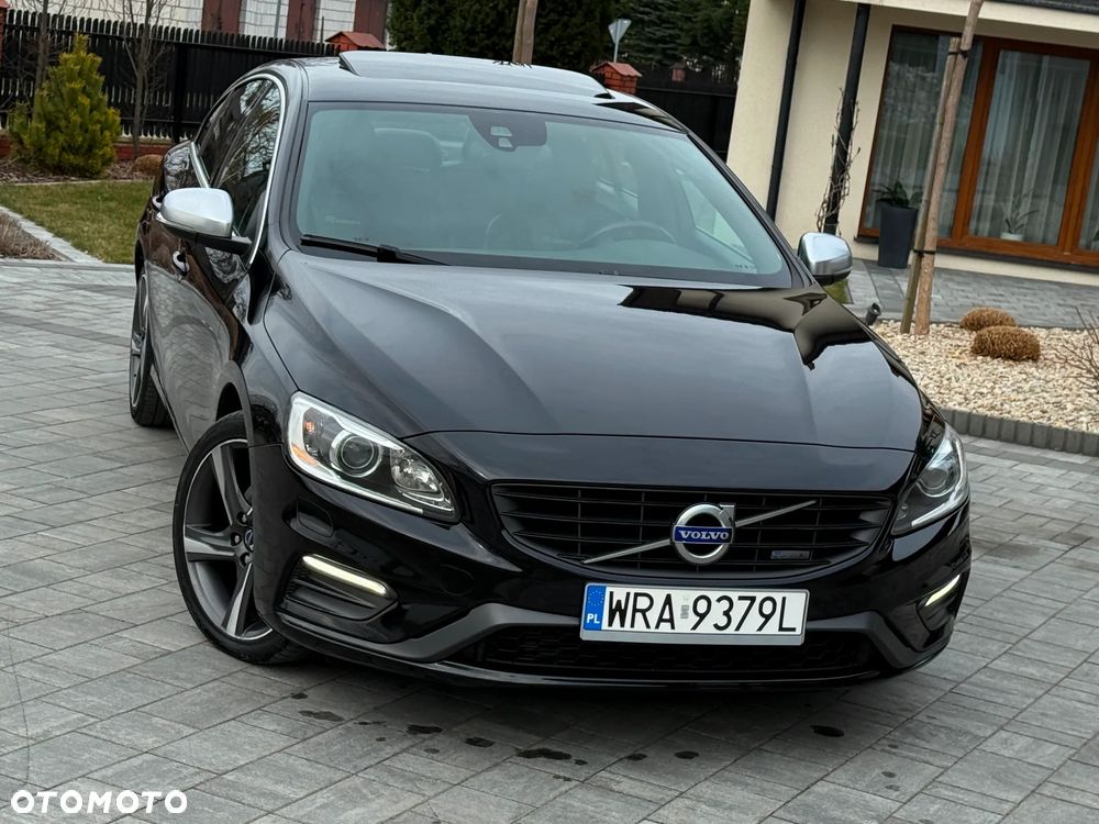 Volvo S60 D4 Drive-E R-Design Momentum - 2