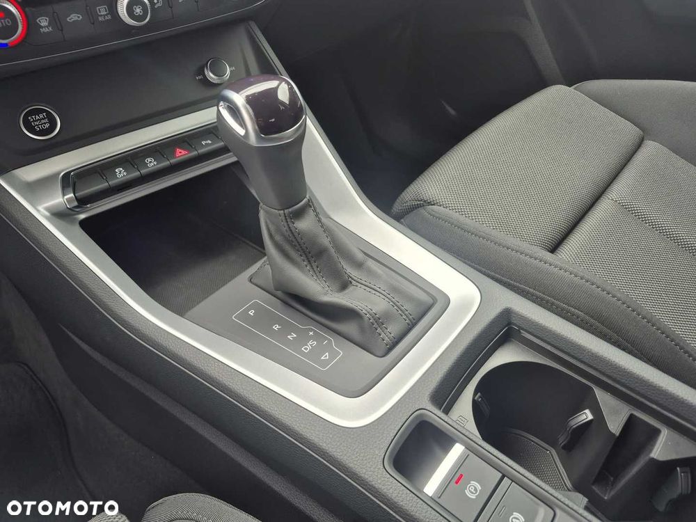 Audi Q3 - 24