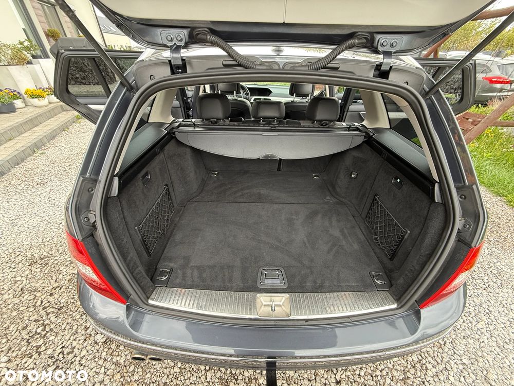 Mercedes-Benz Klasa C 180 CDI Avantgarde Edition - 27