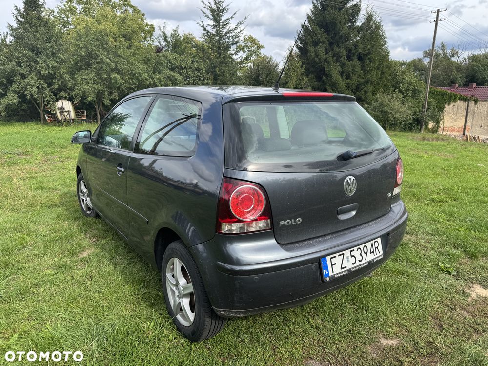 Volkswagen Polo - 7