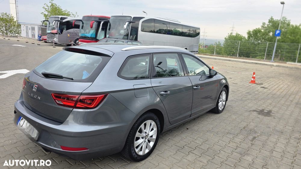 Seat Leon 1.6 TDI DSG7 Style - 9
