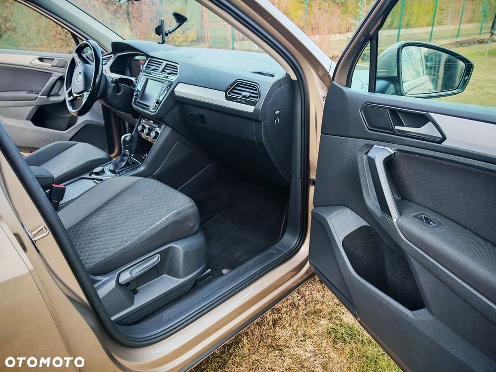 Volkswagen Tiguan - 13