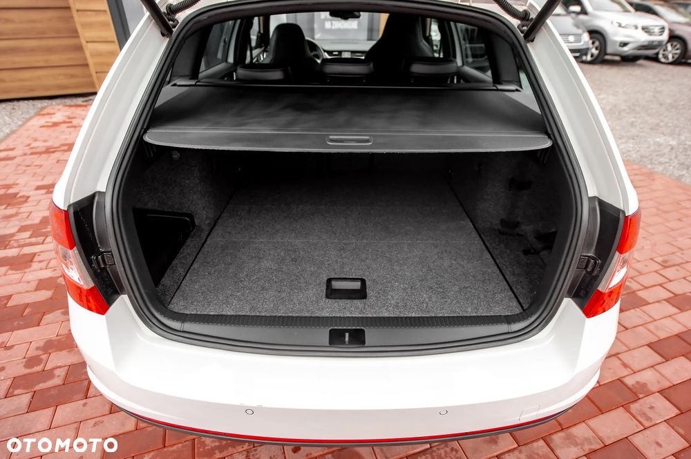 Skoda Octavia 2.0 TSI (Green tec) RS - 14