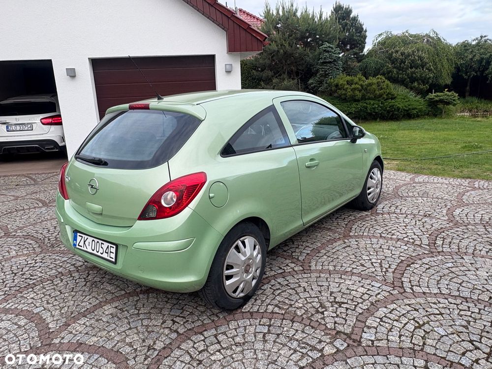Opel Corsa 1.2 16V Color Edition - 12