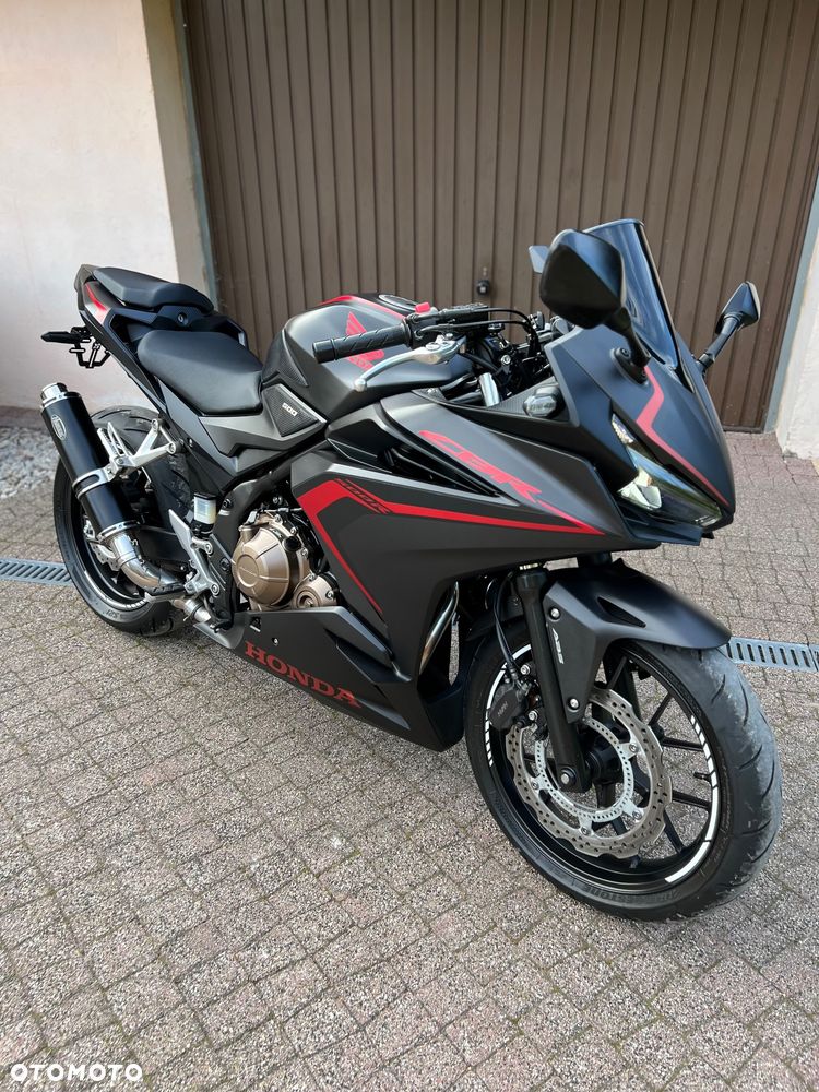 Honda CBR - 23