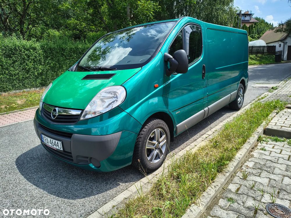 Opel Vivaro - 8