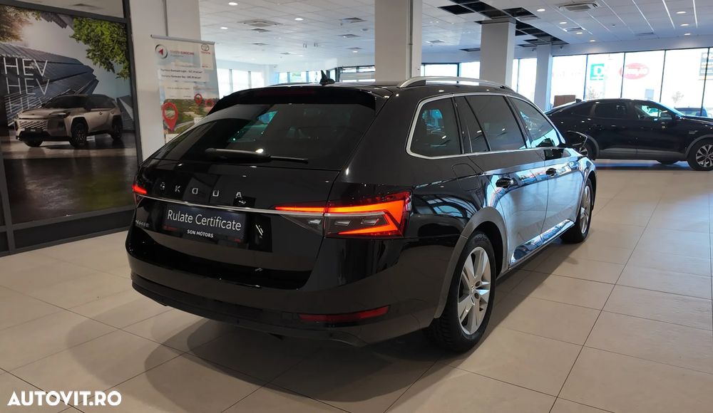 Skoda Superb 2.0 TDI DSG Ambition - 7