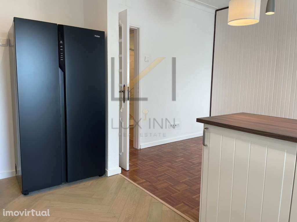Apartamento T4 totalmente remodelado para arrendamento, Bairro do L... - Grande imagem: 4/43