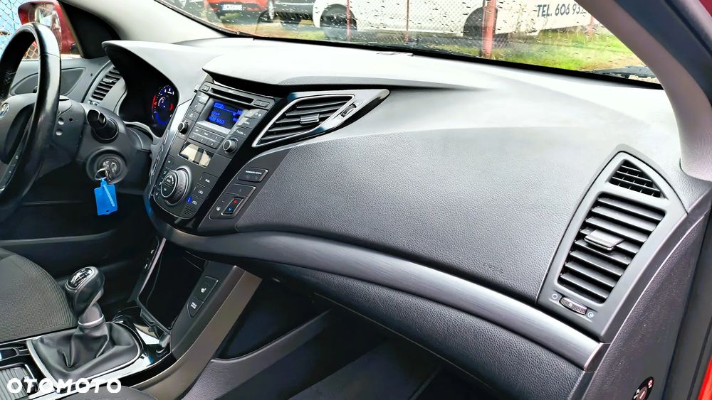Hyundai i40 i40cw 1.6 Fifa World Cup Edition - 17