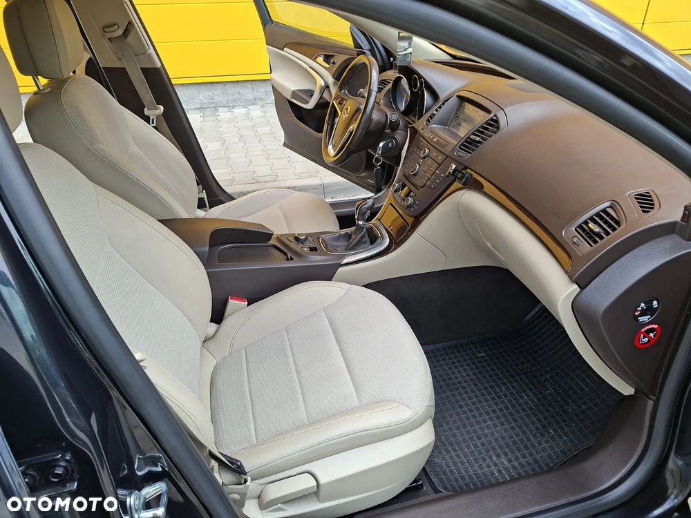 Opel Insignia 1.6 Turbo Cosmo - 23