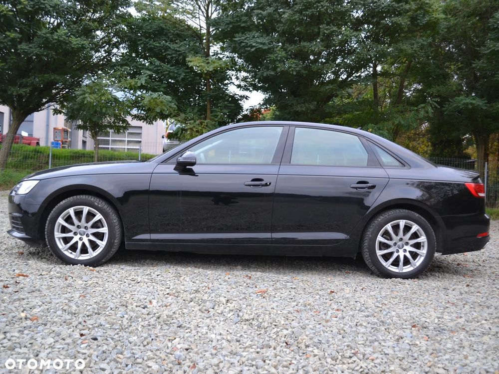 Audi A4 - 4