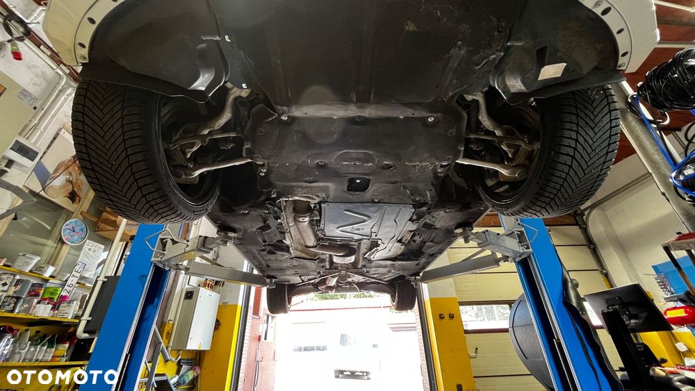 BMW Seria 2 230i M Sport - 36