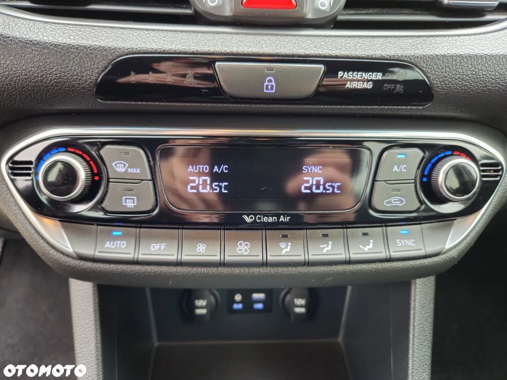 Hyundai i30 1.0 T-GDI YES - 20
