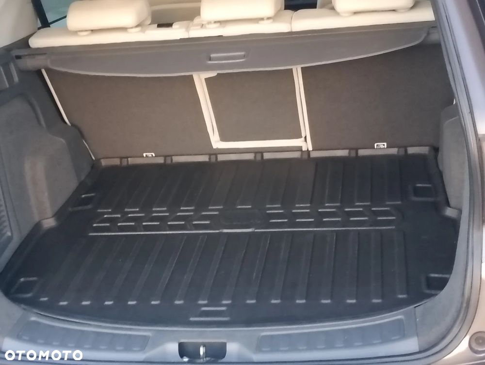 Land Rover Discovery Sport - 27
