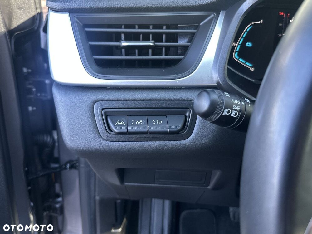 Renault Captur - 31