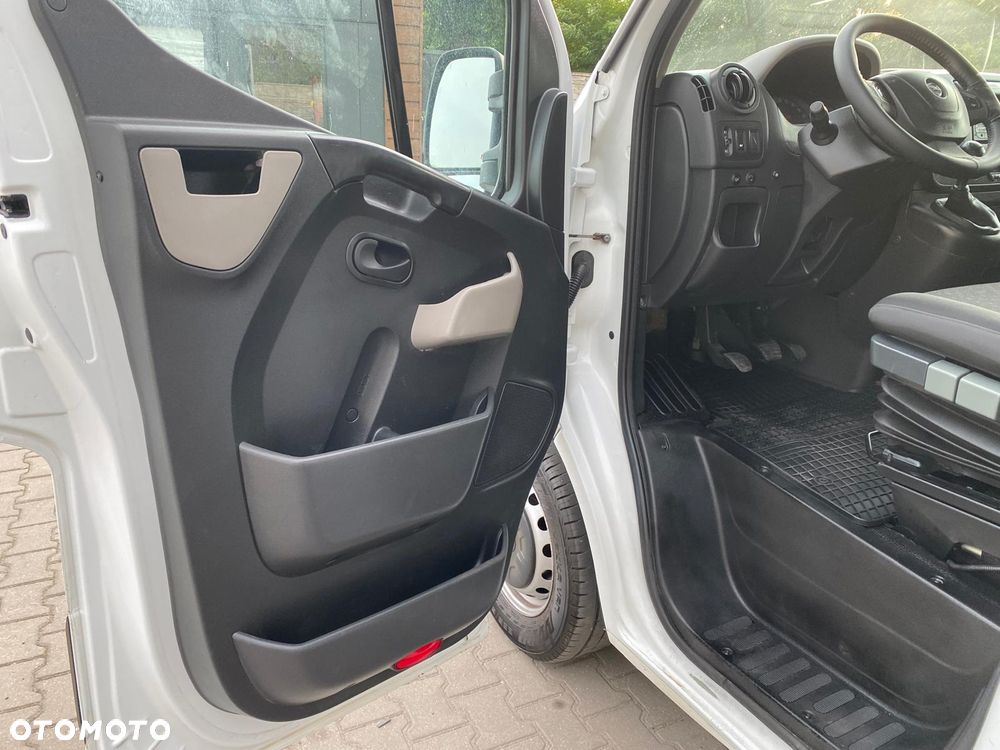 Opel MOVANO - 11
