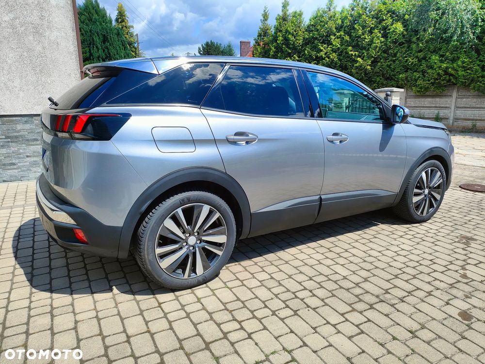 Peugeot 3008 1.6 BlueHDi Allure S&S EAT6 - 4