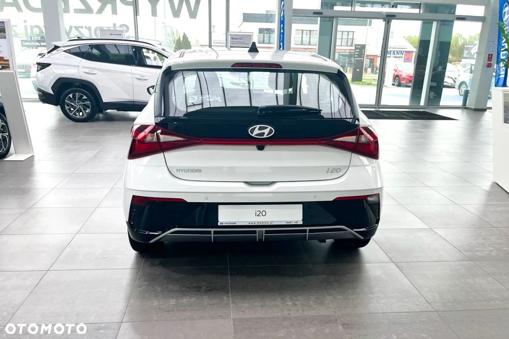 Hyundai i20 1.2 Modern - 11