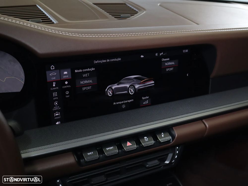 Porsche 911 (992) Carrera PDK - 27